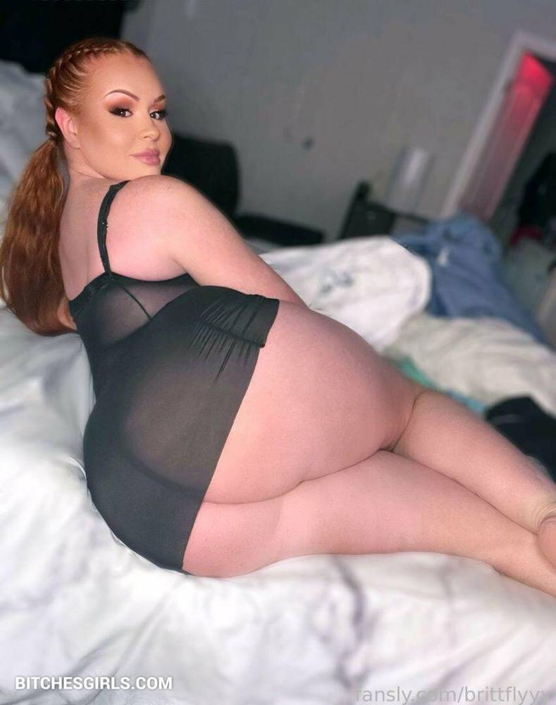 Brittflyyy Redhead Nude Big Ass Girl Onlyfans Leaked Photos - #23