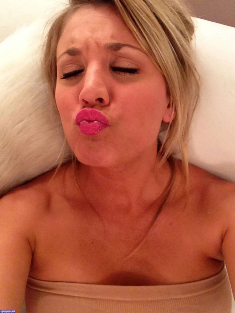 Kaley Cuoco Nude Leaks Latest Photos - #30