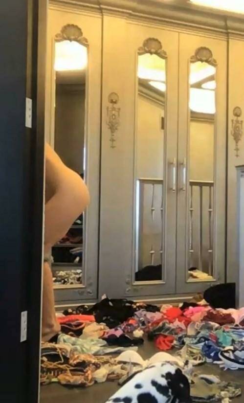 Amanda Cerny Dressing Room Voyeur Livestream Leaked - #1