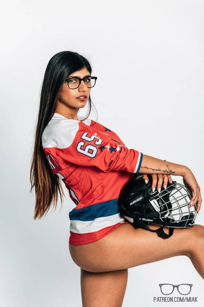 Mia Khalifa Sexy Hockey Jersey Photoshoot Set Leaked - #7