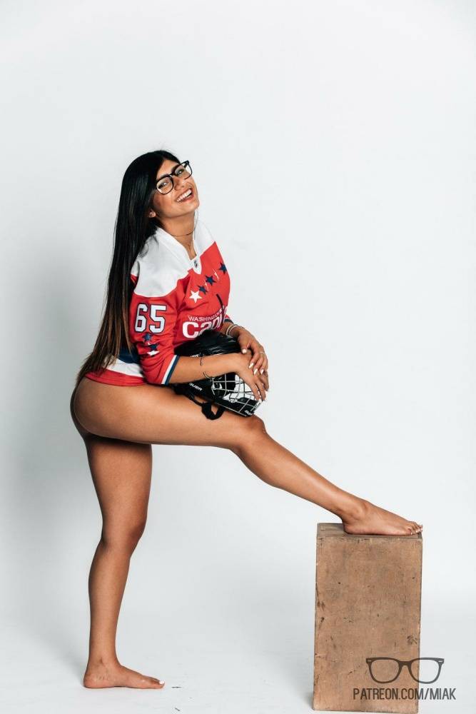 Mia Khalifa Sexy Hockey Jersey Photoshoot Set Leaked - #3