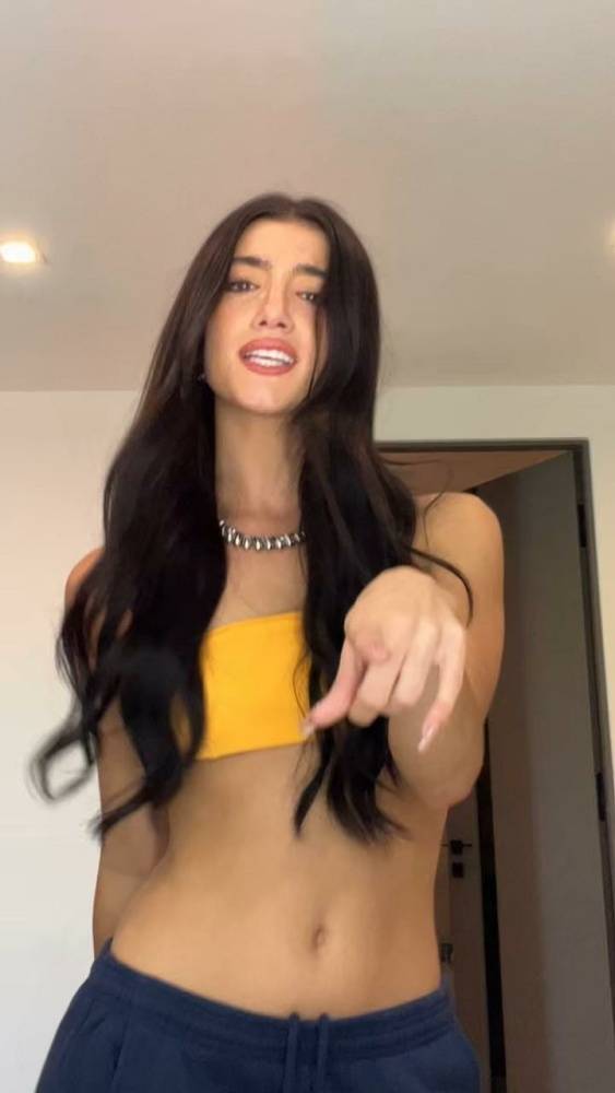 Charli D 19Amelio Sexy Sports Bra Video Leaked - #5