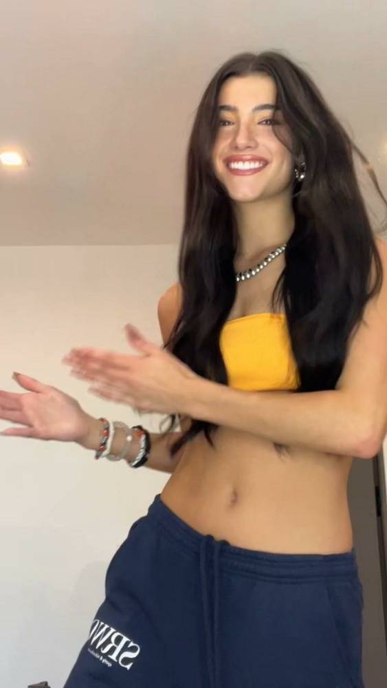 Charli D 19Amelio Sexy Sports Bra Video Leaked - #1