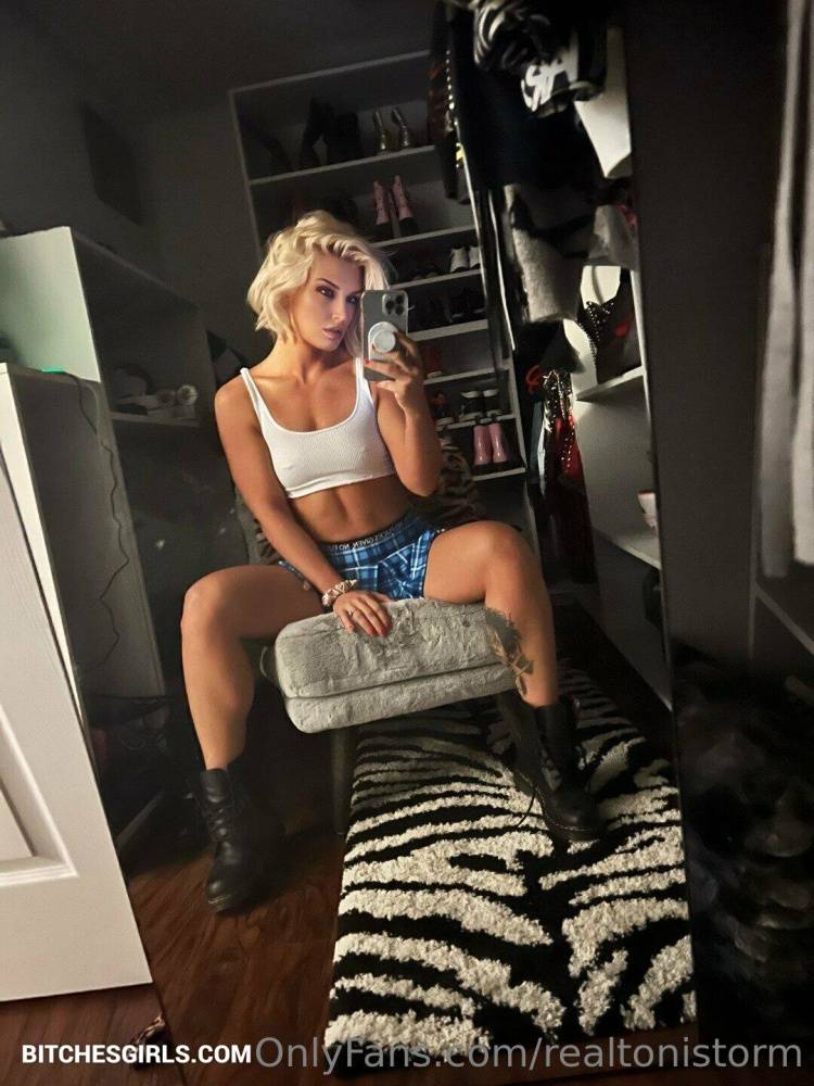 Toni Storm Nude Celeb - realtonistorm Onlyfans Leaked Nudes - #8