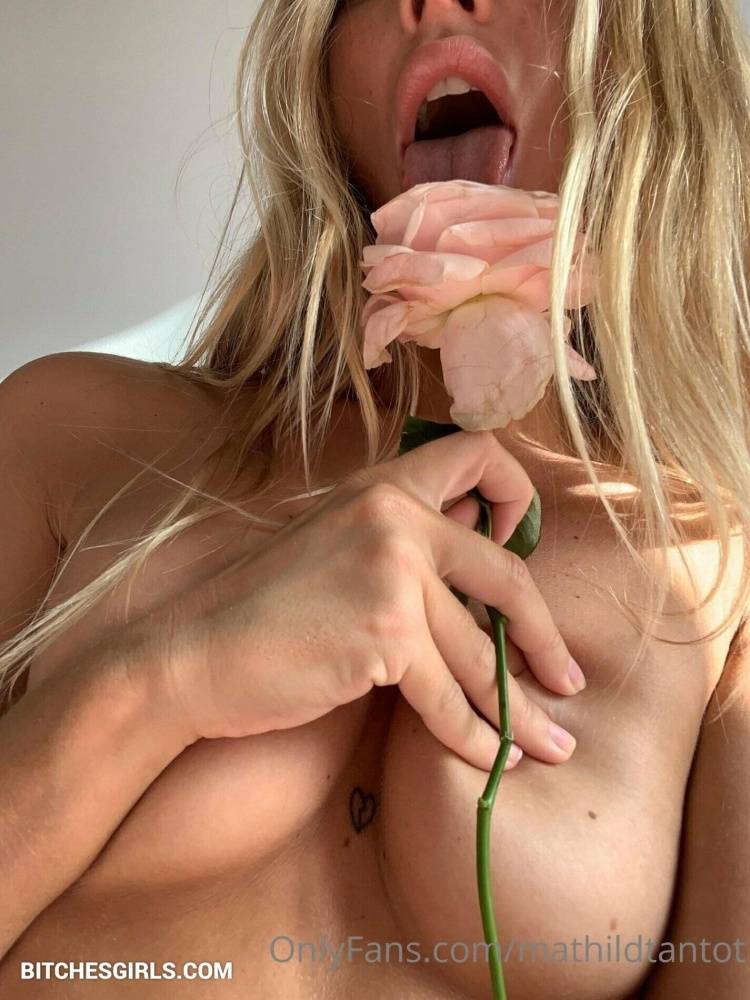 Tantot Twins Instagram Naked Influencer - Porn Videos - #21
