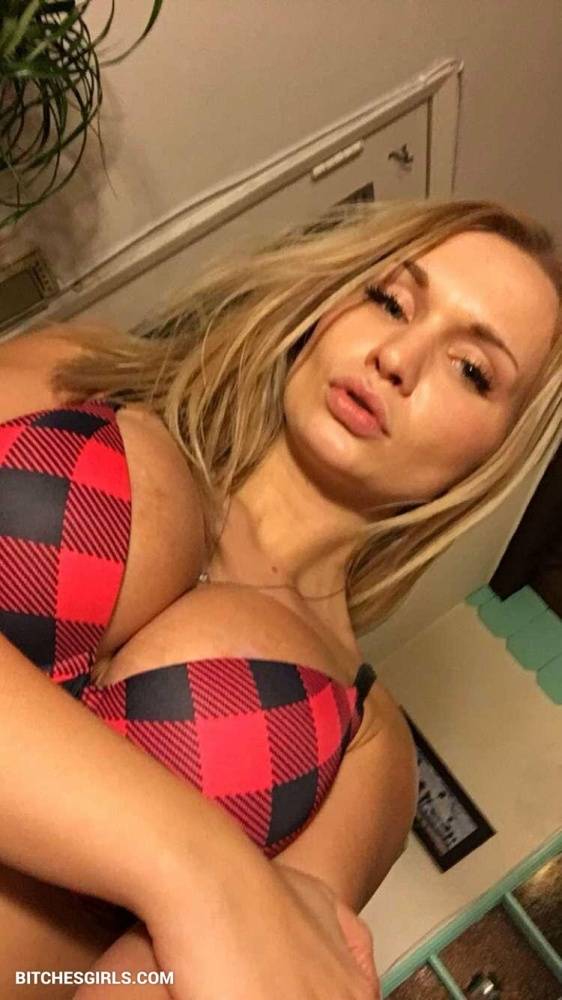 Zoie Burgher Youtube Naked Influencer - Onlyfans Leaked Nudes - #8