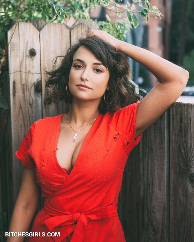 Milana Vayntrub Nude Thicc - Nude Videos Celebrities - #5