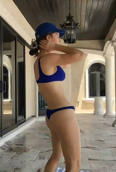 Amanda Cerny Bikini Booty Workout Livestream Leaked - #8