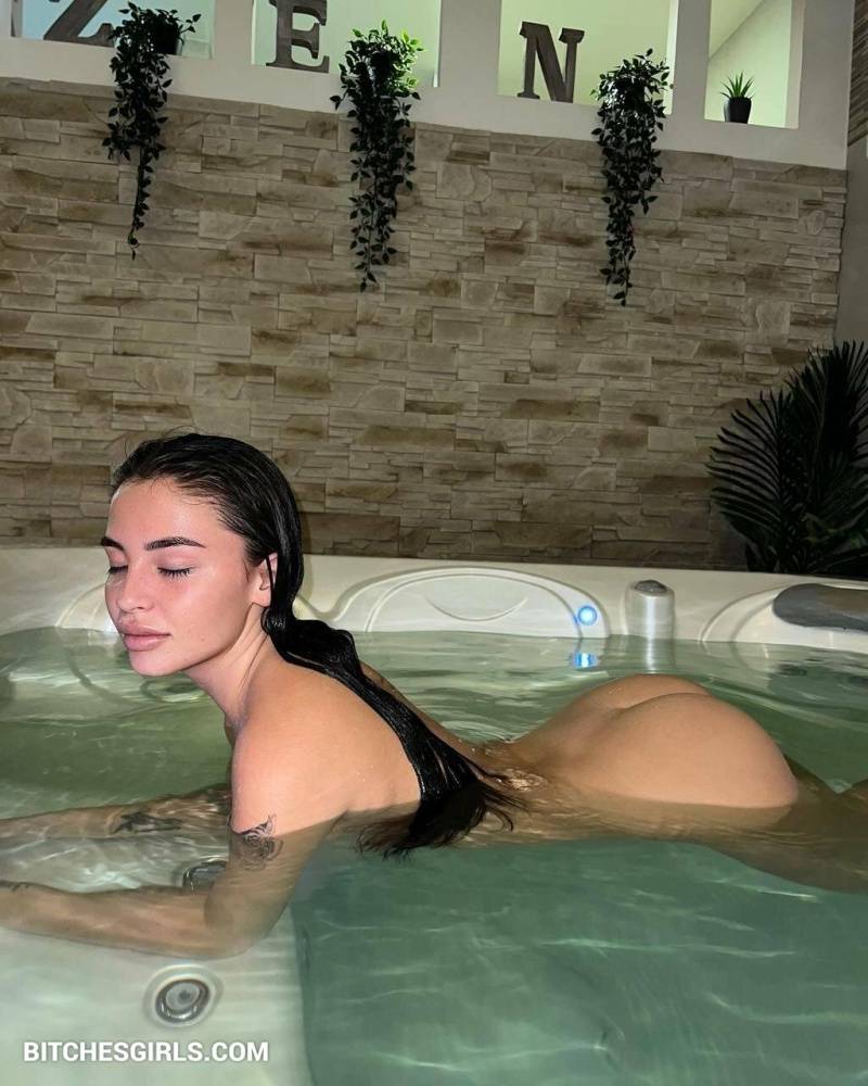 Laura Von Instagram Naked Influencer - Gallucci Onlyfans Leaked Videos - #13