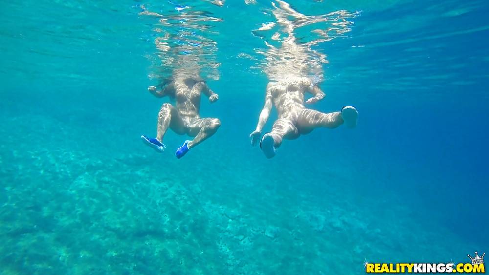 Hot chicks Amirah Adara and Nia Black swimming naked outdoors - #15