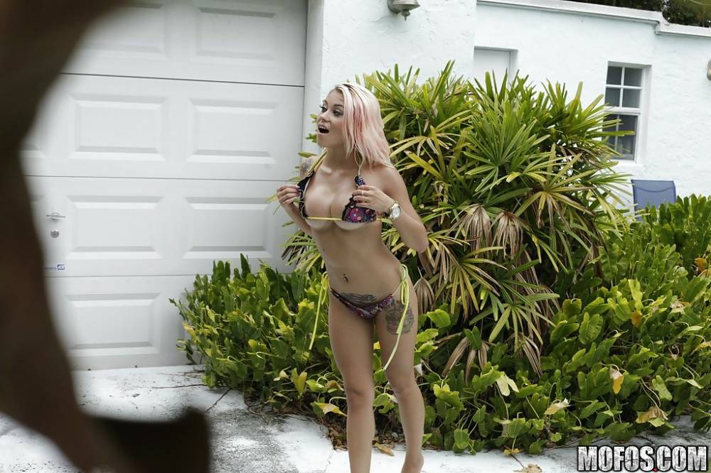 Outdoor voyeur session features big tits babe in bikini Bianca B - #6
