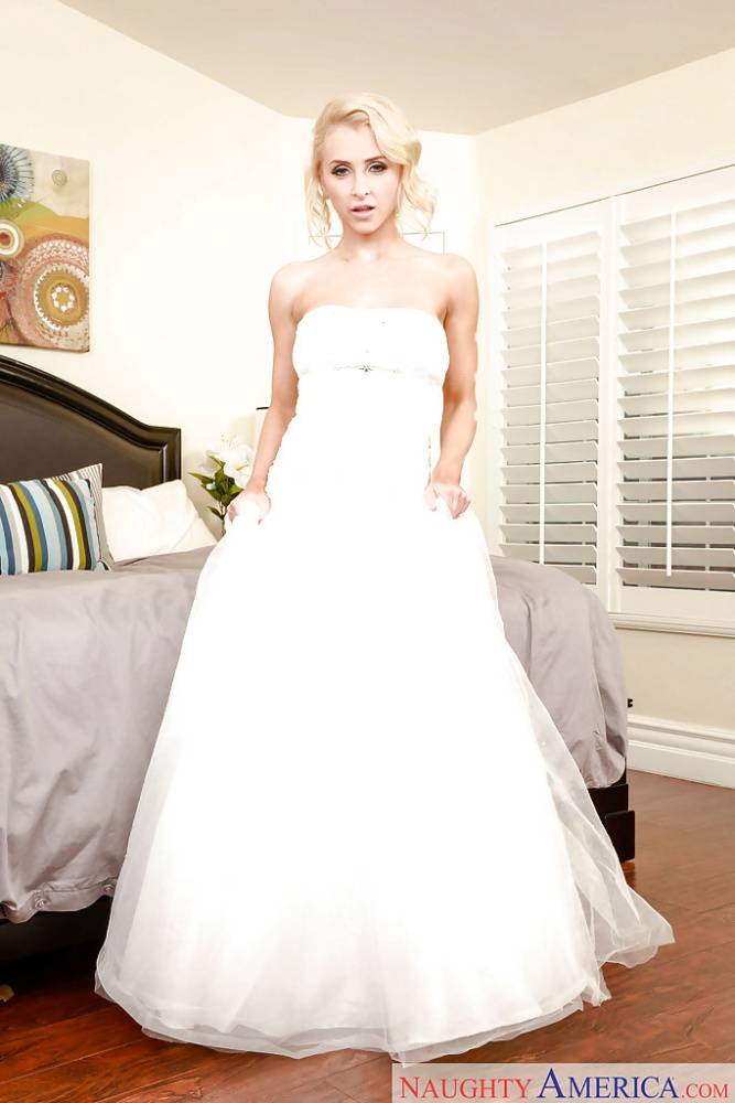 Stocking clad pornstar Alix Lynx sheds wedding dress for babe photo shoot - #8