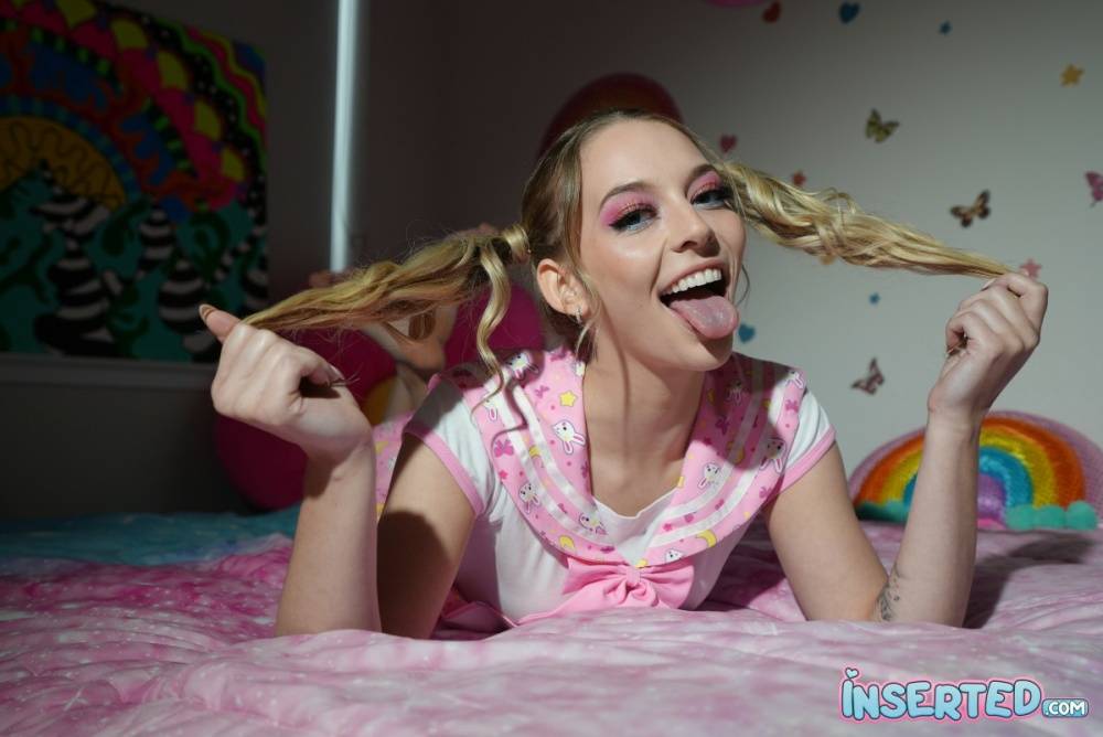 Cute teen Lily Larimar plays with her curly pigtails while getting naked - #14