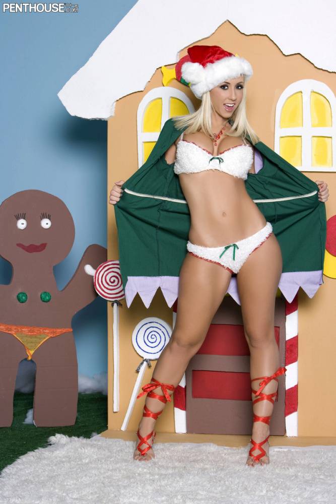 Cute blonde Jessica Lynn poses for a centerfold spread with an Xmas theme - #2