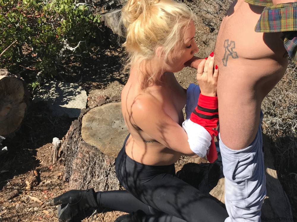 Blonde amateur Sierra Nicole gets cum on her face during a BJ in the woods - #6