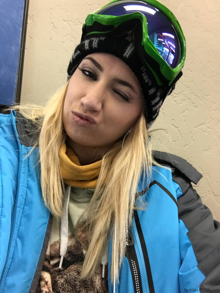 Clothed teens Kristen Scott & Sierra Nicole don ski masks while snowboarding - #9