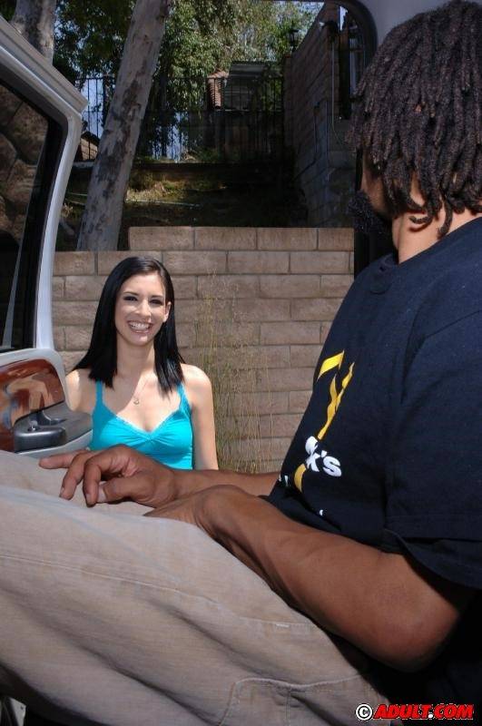 Picked up latina slut Tristan Kingsley goes down on a black boner in the car - #8