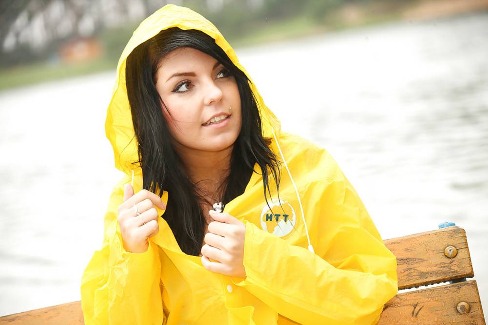 Teen Nikki is not afraid to get caught violating herself outdoors - #11