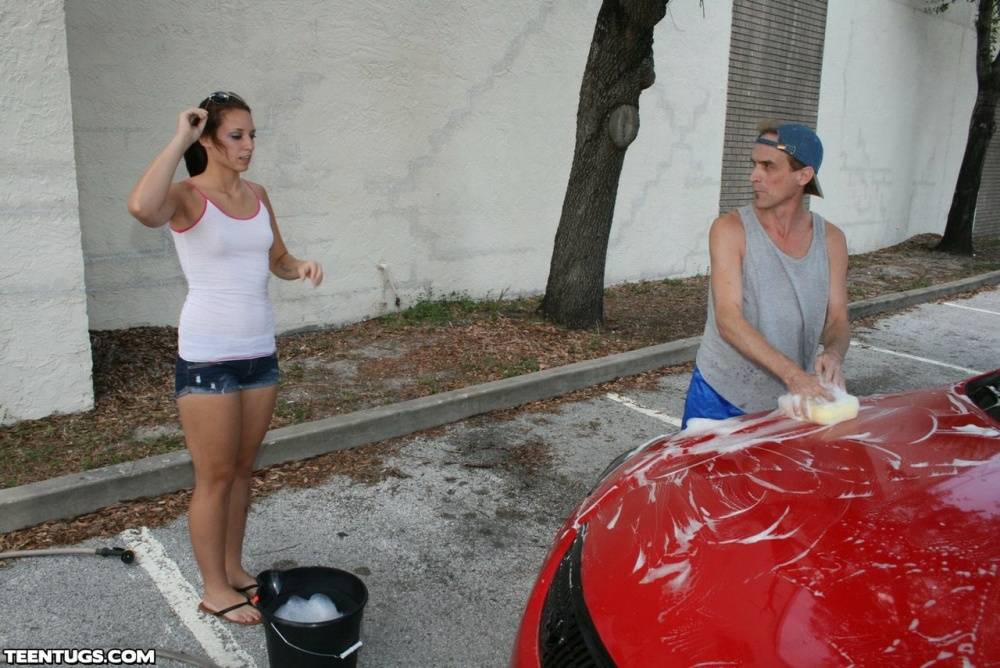 Teen slut Ashley Storm gets her car washed for the price of a handjob - #5