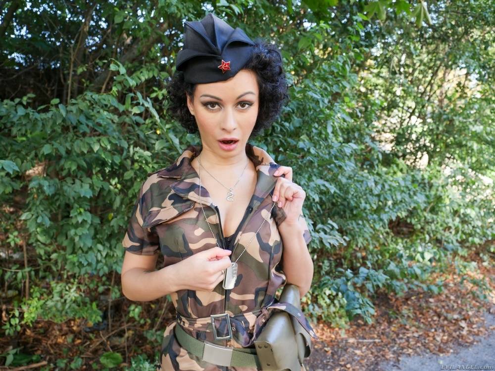 Military chick Stacy Bloom exposes her tits and snatch on a wooded road - #12