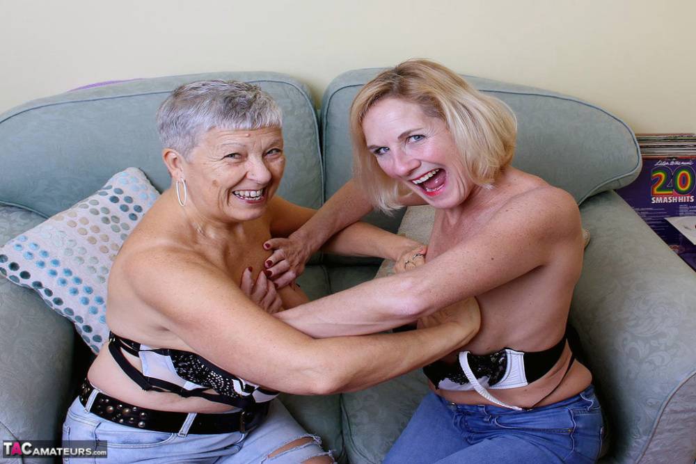 Two old lesbians exposes their big boobs and bare asses together - #12