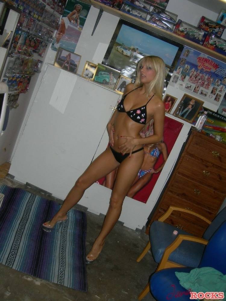 Blonde teen Jana Jordan models by herself in a few bikini combos - #7