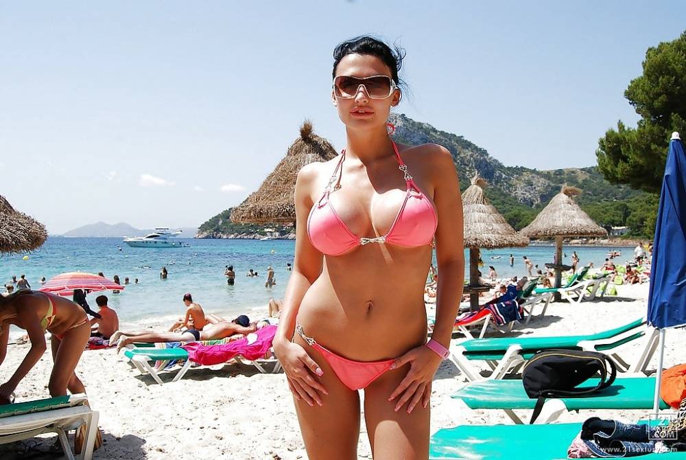 Fabulous Aletta Ocean poses outdoor on the beach in bikini - #15
