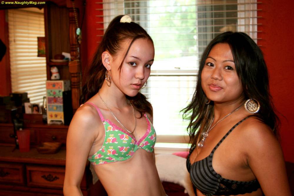 Asian amateurs Linda Lee and Amai Liu suck face and tiny titties - #10