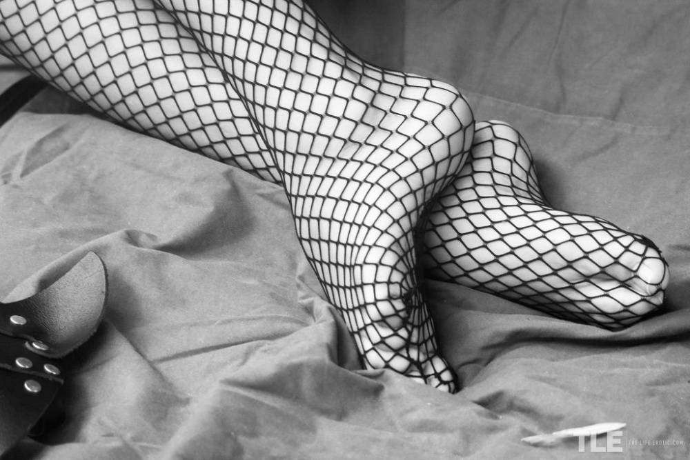 Teen model Jacinta B doffs a catwoman mask while topless in fishnet pantyhose - #4