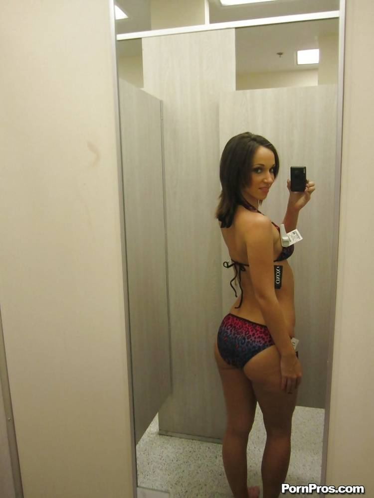 Hottie with a big ass Jada Stevens strips off bikini to show her body - #11