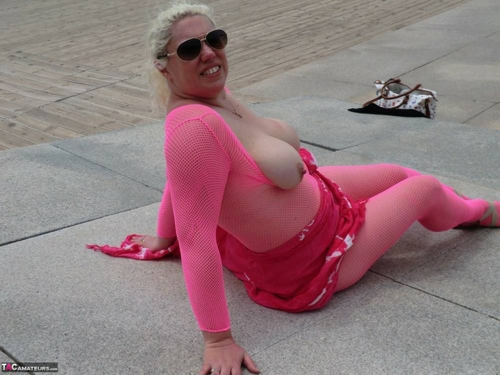 Aged lady Barby looses her big tits from a crotchless bodystocking by the sea - #14