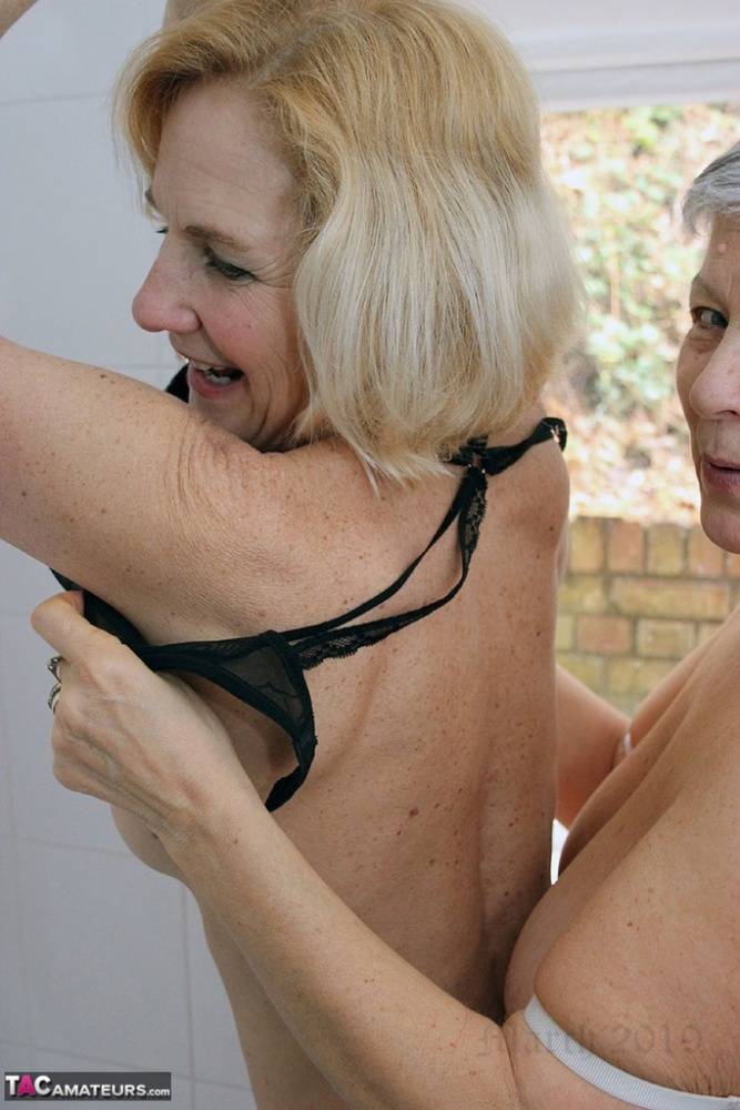 Old lesbians lick each other feet before getting into the tub together - #6