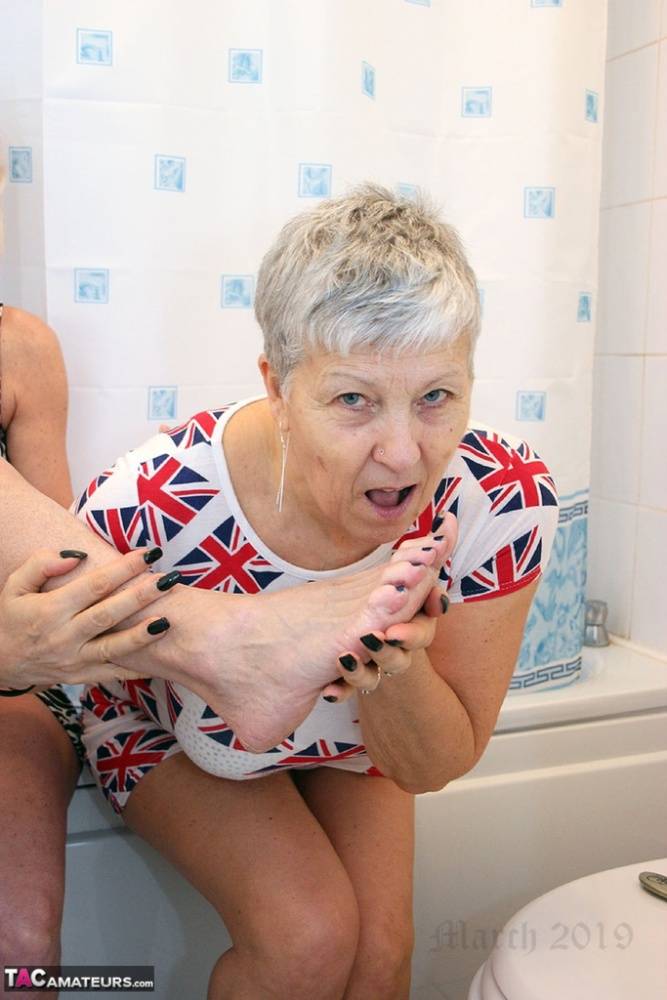 Old lesbians lick each other feet before getting into the tub together - #10