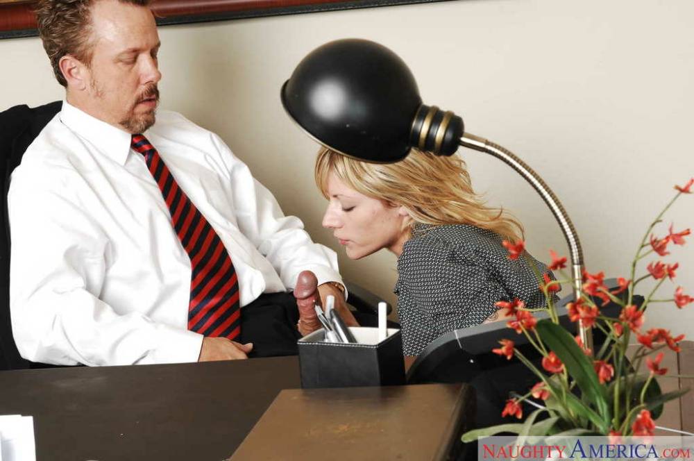 Blonde secretary Velicity Von seduces her boss for sex in his office - #2