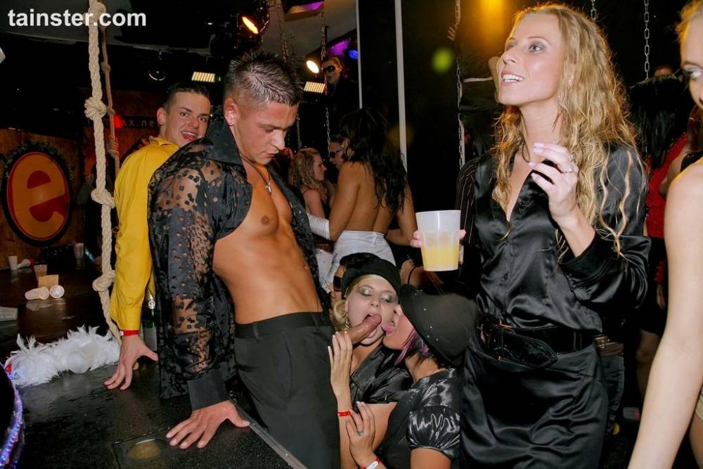 Milfs enjoying dicks at the club in extra hot orgy moments while drunk - #7