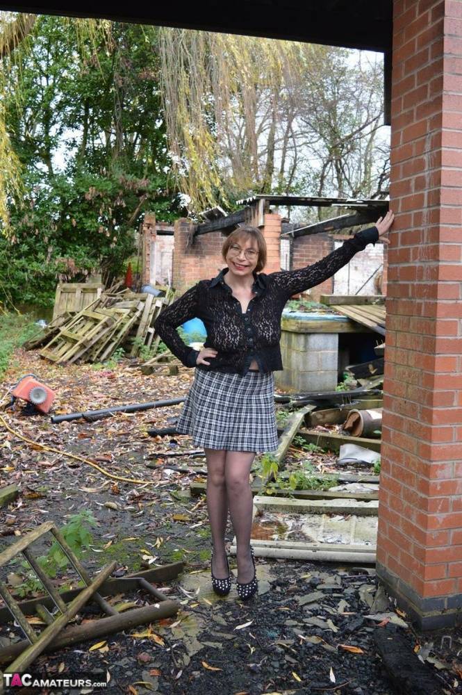 Amateur chick Barby Slut strips to her heels on a demolition site - #13