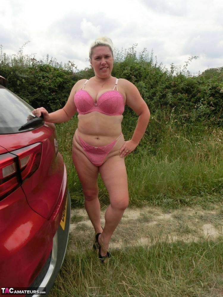 Blonde amateur Barby exposes her overweight body in a rural location - #9