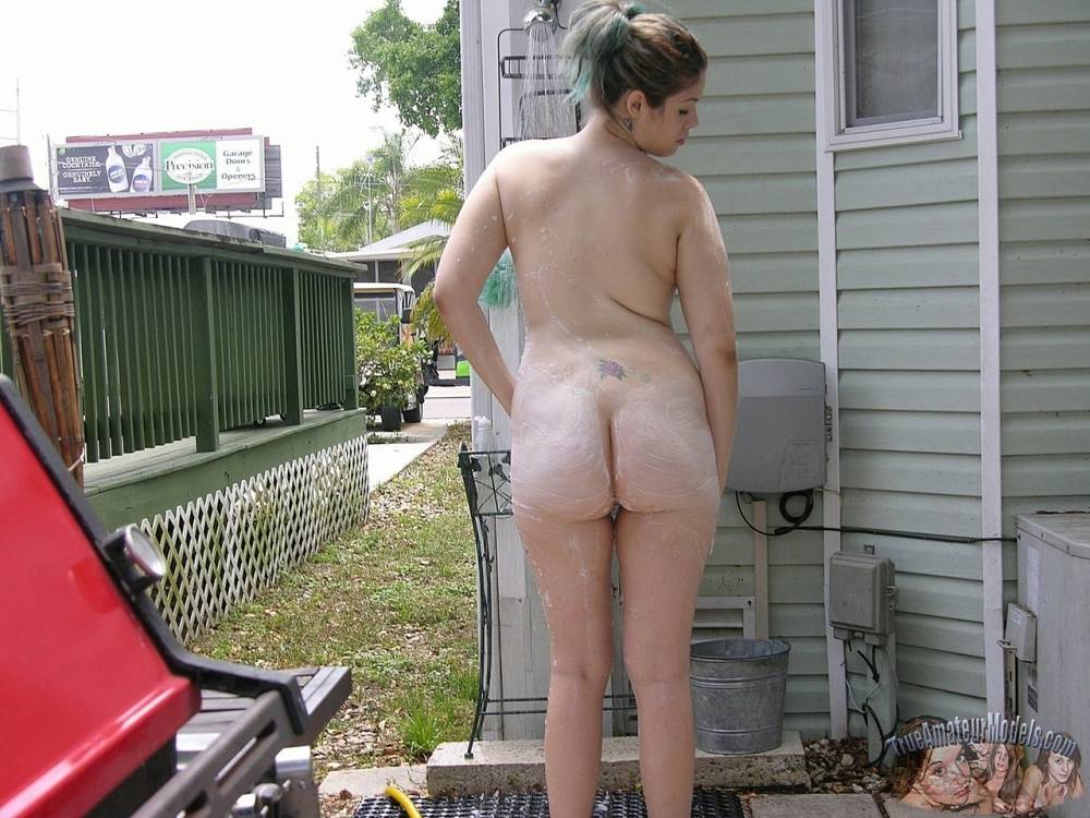 Chubby teen amateur Destiny D showers in the backyard of her house - #9