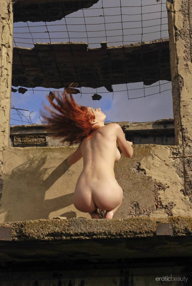 Natural redhead Elis B poses for a daring nude shoot in an derelict building - #6