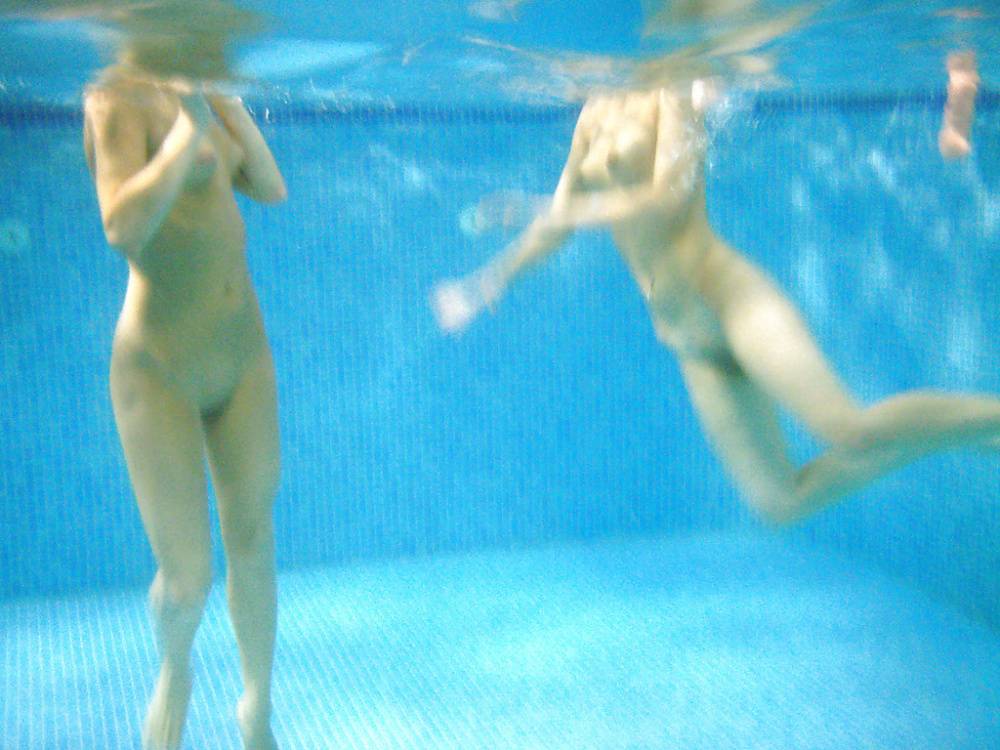 Nasty teenage chicks have some fun in the pool using their sex toys - #8