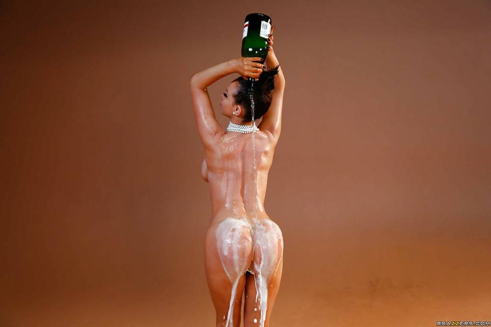 Sensual milf Nikki Benz is drinking champagne like a pornstar! - #6