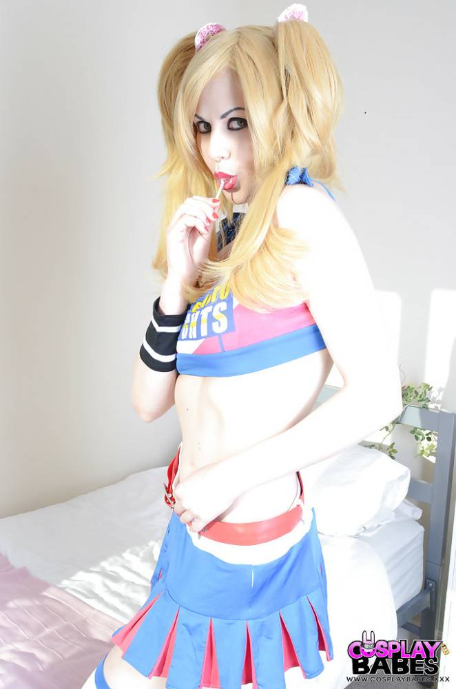 Blonde cosplay cutie Tina Fay masturbating shaved vagina with lollipop - #10