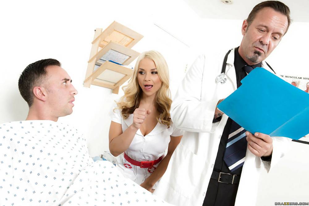 Blonde nurse Sarah Vandella sucking and fucking huge dick when doctor walks in - #11