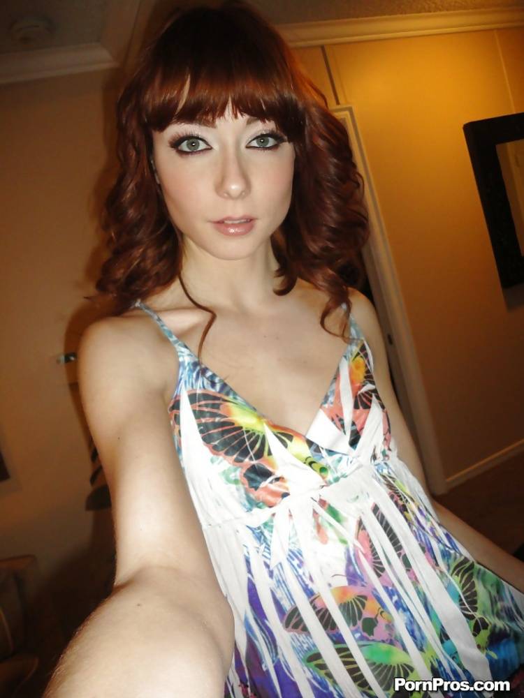 Slender redhead ex-gf Zoe Voss snaps self shots of herself getting undressed - #10