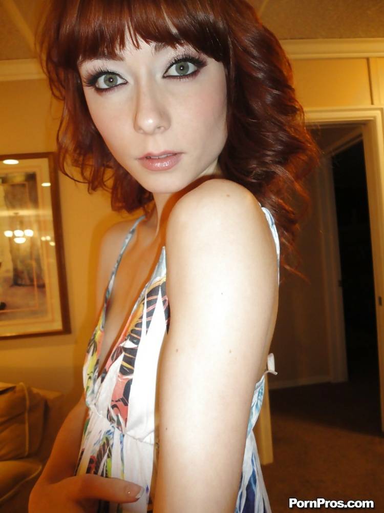 Slender redhead ex-gf Zoe Voss snaps self shots of herself getting undressed - #6