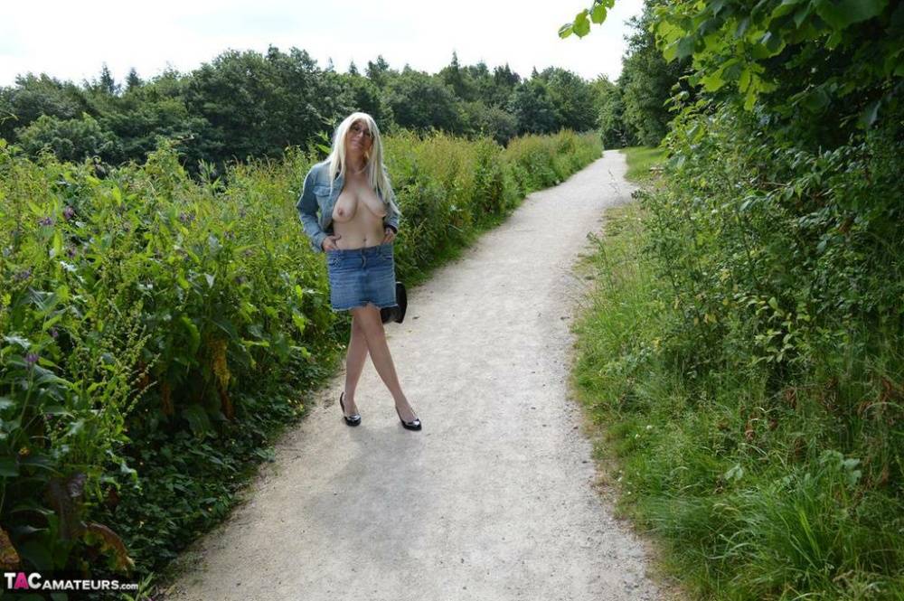 Older blonde Barby Slut exposes herself while wandering park lands - #3