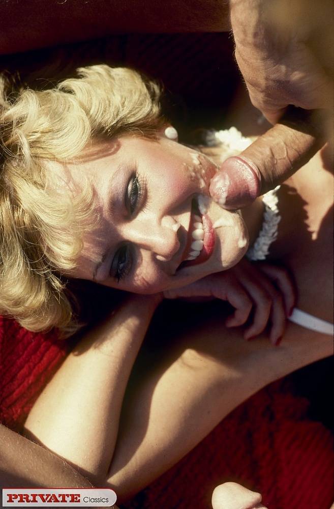 Blonde slut in white lingerie gets DP & cum facial in vintage outdoor 3some - #11