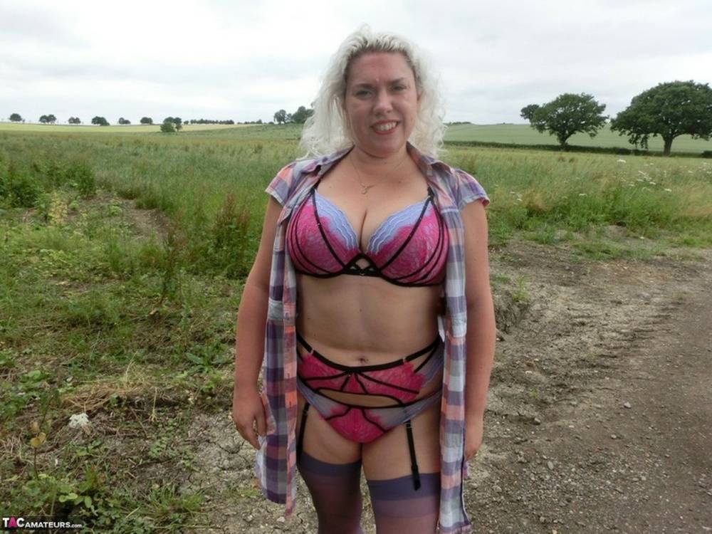 Older amateur Barby sets her curvy figure free in a rural setting - #3