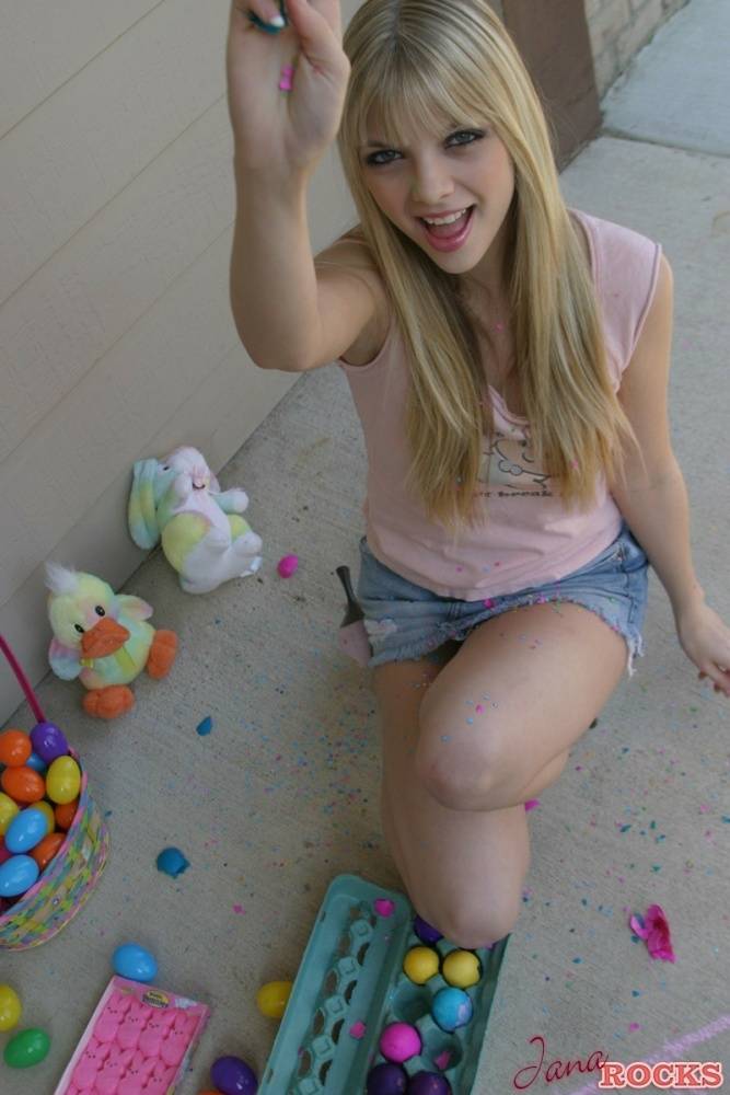Sweet blonde teen Jana Jordan flashes upskirt panties while eating chocolate - #9