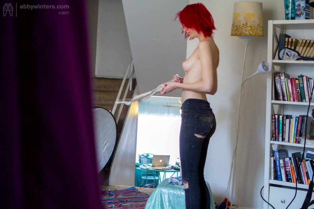 Nude amateur redhead Elizabeth M gets dressed while a hidden spy cam rolls - #6